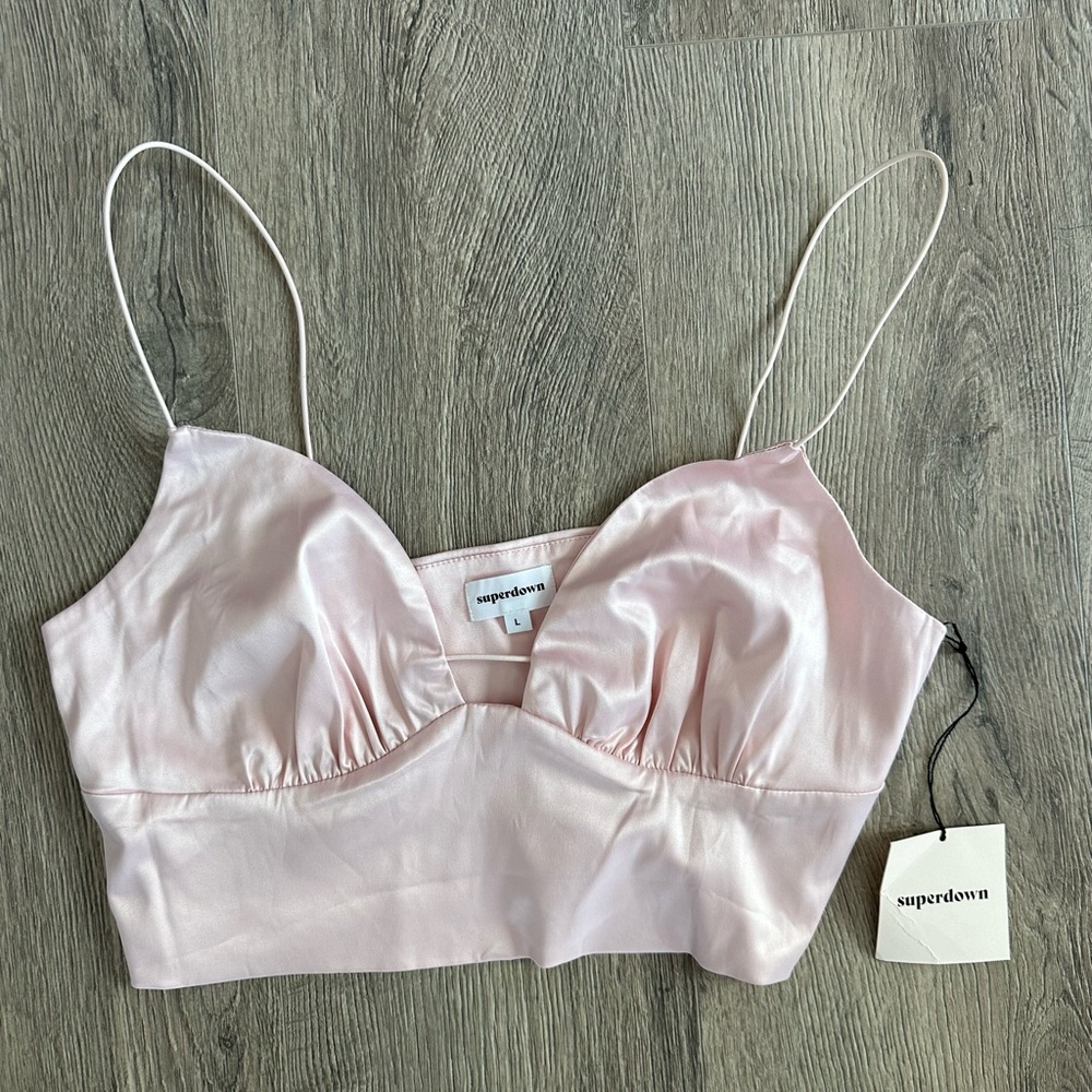 Superdown crop tank in pink, size:L, NWT
